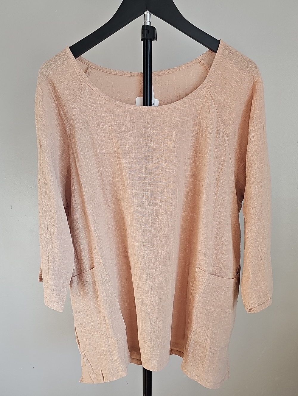 Zenana Outfitters Peach Tunic Top with Front Pockets